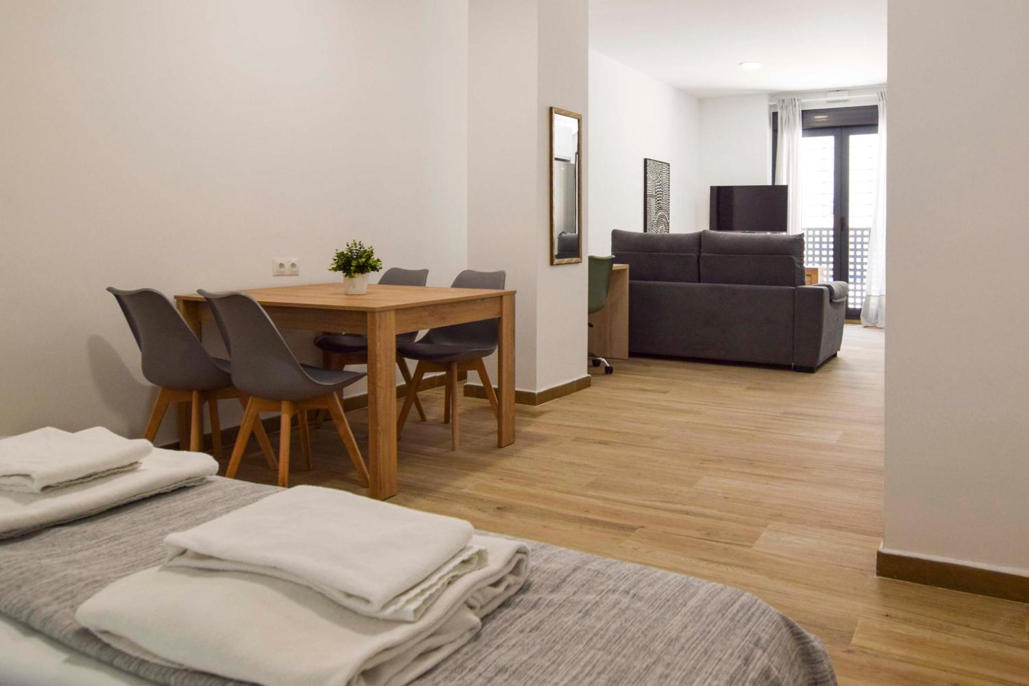 Letplanet Station Apartment *
